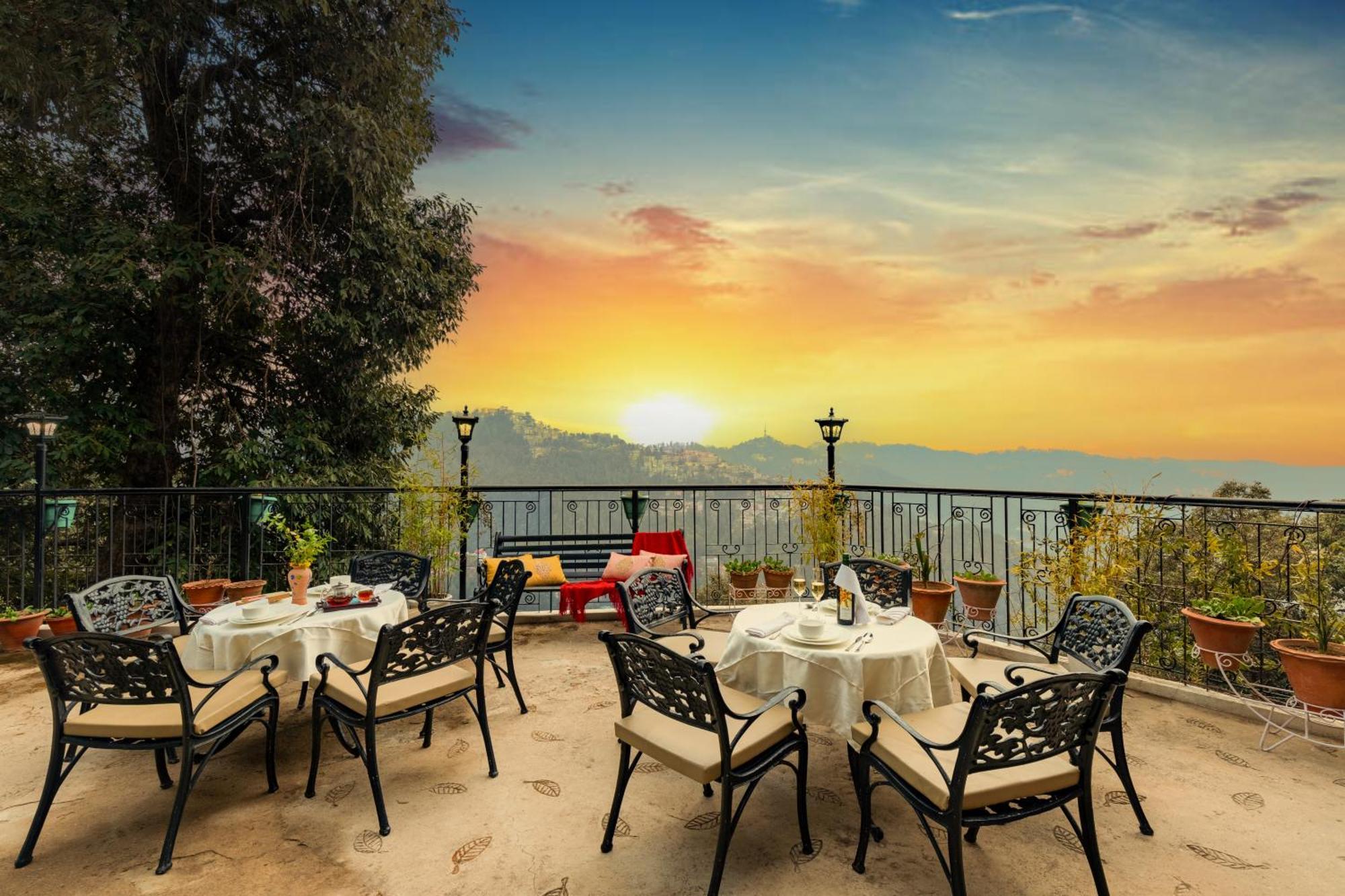 Alaya Stays Meridian Oak, ชิมลา ภายนอก รูปภาพ